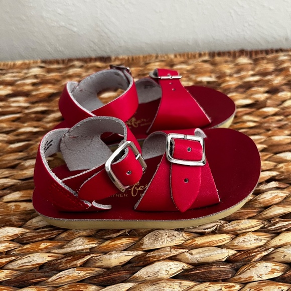 SunSan Surfer leather Sandals red buckle toddler 4 - Picture 4 of 7